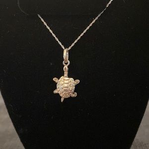 Sterling Silver 980 with Rare Moving Turtle